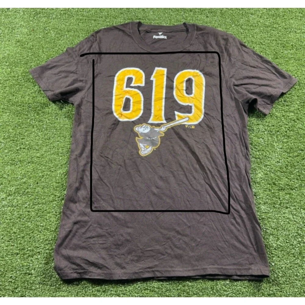San Diego Padres MLB Short Sleeve Tee Brown Mens Size M NWOT